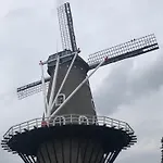Luxe Watervilla Met Eigen Aanlegsteiger Geschikt Voor Maximaal 6 Personen In Recreatiegebied De Gouden Ham In